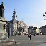 Lejlighed Luxurious In Center *